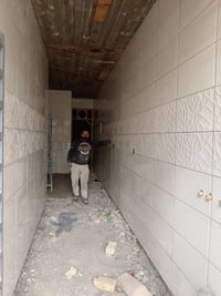 شغل ابو ادم المصري خلف درجه اولى جدران وارضيه وبورسلين ومرمر 077192100...