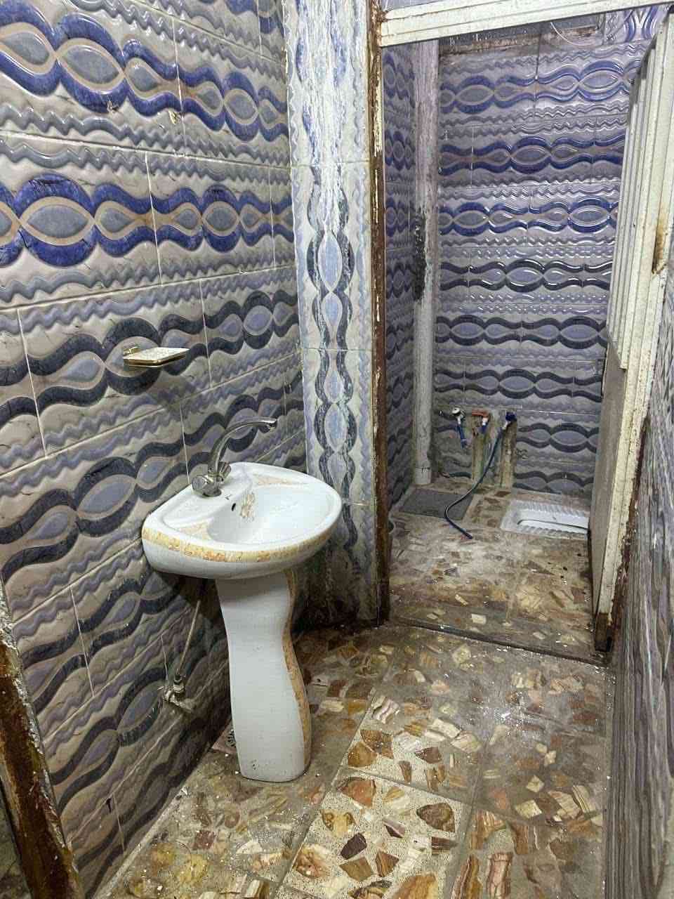 🔸شقه #للايجار ✅
65 متر طابق ارضي  بناء سنة 2018 🔑كامله مكمل

🔸تحتوي عن صاله ومطبخ وصحيات وغرفتين نوم كبار

🔸الموقع ممتاز📍تجاري الشعب شارع الصحه 
قرب جامع الحق 
 
🔸السعر الايجار : نهايته 325الف قفل رجاءا بلا احراج

 #ملاحضه التاكد من المنشور قبل لا تتعنه وتتصل هل يناسبك او ميناسبك كافا التفاصيل مذكوره واضحه مع 
 الصور تحياتي للجميع

معروض بمكتب ابو علي الدراجي للعقار 🏛️
الشعب-نهايت شارع الصحه-مقابيل كرزات ركن الصحه 
*********** 📞
*********** 📞 
 *********** 📞
