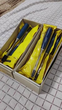 عندي كميه جمله اومفرد استالي انكليزي شفرات نجاريه حجم٨ملم للبيع الباكي...