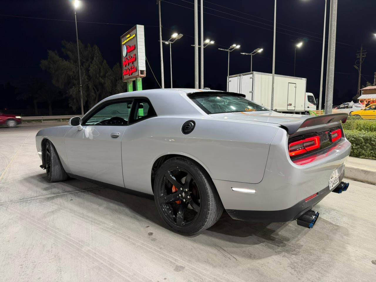 سلام عليكم 
جالنجر Gt
موديل ٢٠٢٣
بيها ٣قطعه صبغ 
ماشيه ١٩ الف 
سعر١٨٣ بيها  مجال 
مكان السياره كركوك 
رقم اربيل 
رقم *********** كركوك, العراق
