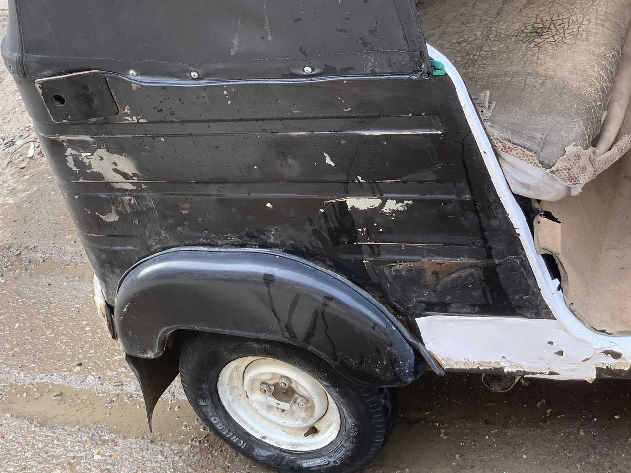 سلام عليكم تكتك موديل 18 بيه محرك 2021 تكتك كلشش حلوه بس يراد شوي صرف عليه و مكينه بيه نضوج هل ايام كامت تنضح والله تكتك كلش حلوه و اقره منشور عدل و خابرني  وكلشي مبدل بيه و جديد بس نضوح بقه مكاني تكتك اوراق كبل ترقم سعره٣١٠٠وبيها مجال بسيط *********** رقمي
