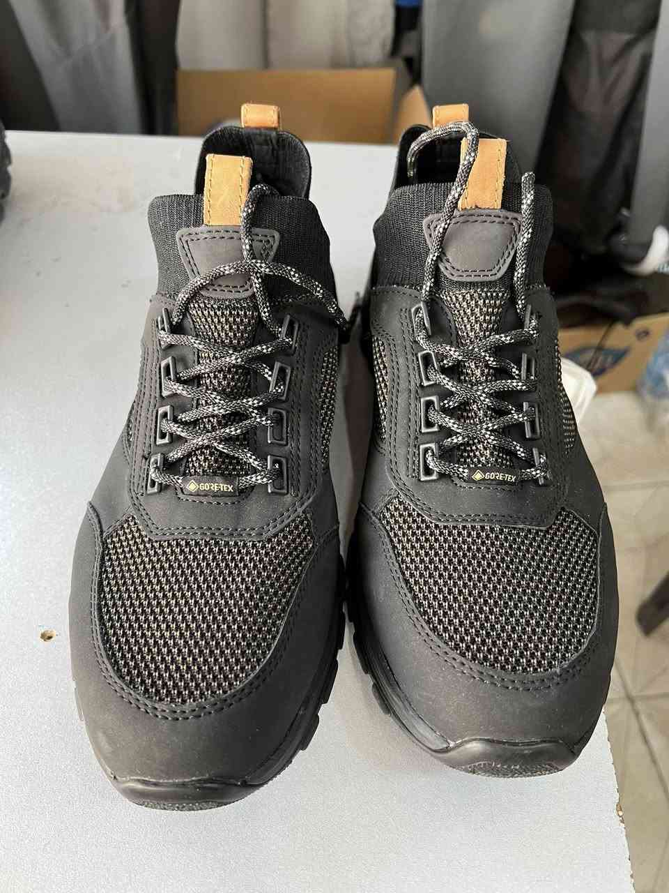 .
camel activ
orginal 
gore tex
size _42
بالە غیرمستخدم
توصیل جمع
***********
