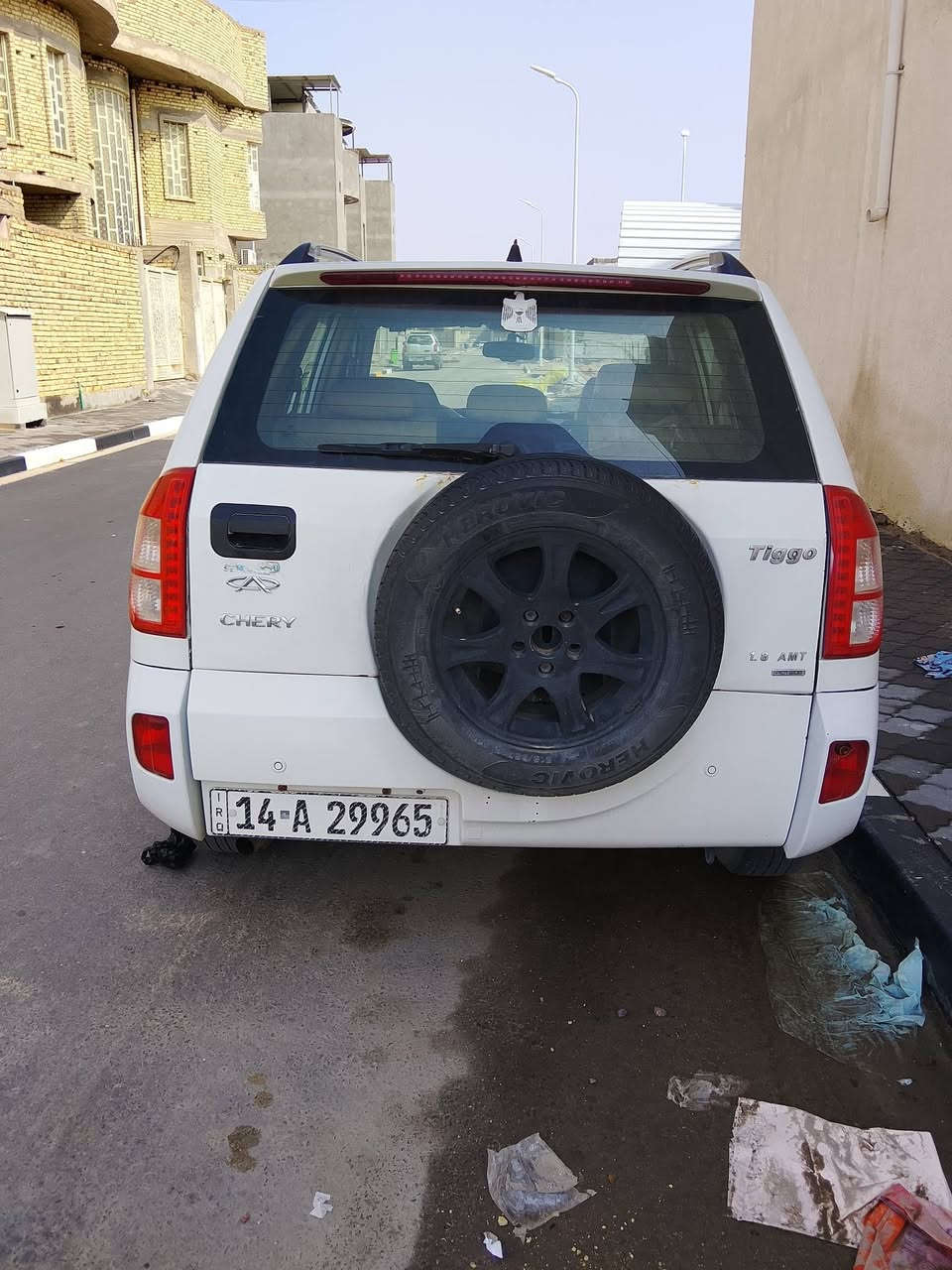 السلام عليكم
شيري تيكو 2013
رقم بصره تحويل  مباشر
رقم جديد وهزه جديده
 كير ومحرك بحاله جيده 
منضومه بانزين كامله جديده 
تبريد شغال 
تدفئه كشن شغاله 
شاشه +كاميره خلفيه 
لايت عالي +ناصي زنون
حداديه زينه 
السياره جان بيها خياس وملكوط 
السعر 43وبيها مجال 
مكاني البصره الزبير 
 ***********
