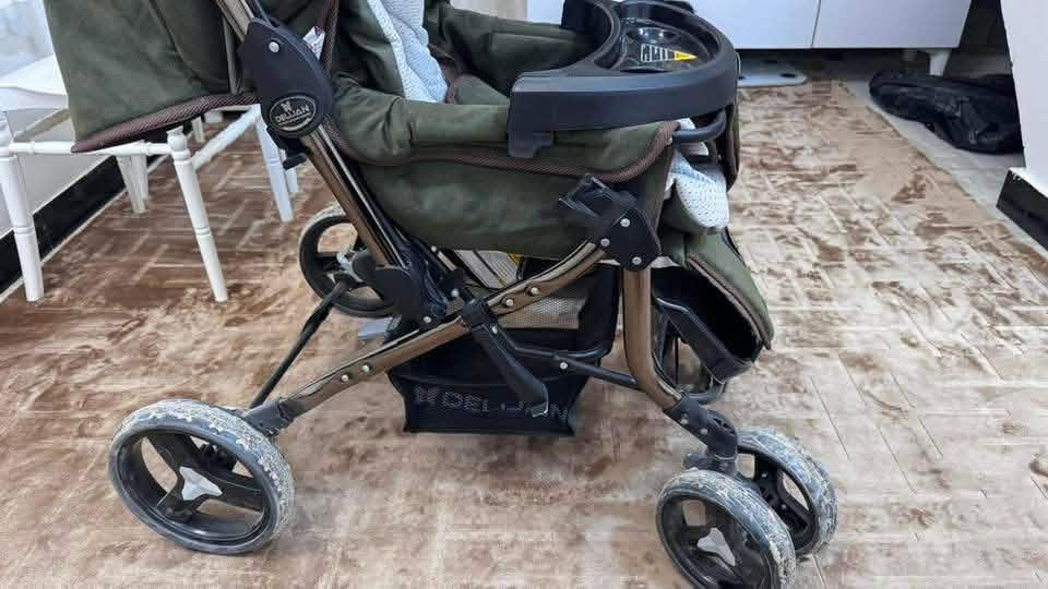 مستعجل على البيع 80 الف  قفل جديده استعمال قليل جدا مع كرسي السياره يصير محمل متنقل وكرسي يتثبت داخل السياره


**إذا كنت صاحب هذا الإعلان وتريد حذفه لأي سبب، رجاءا أرسل رسالة إلى الدعم الفني**