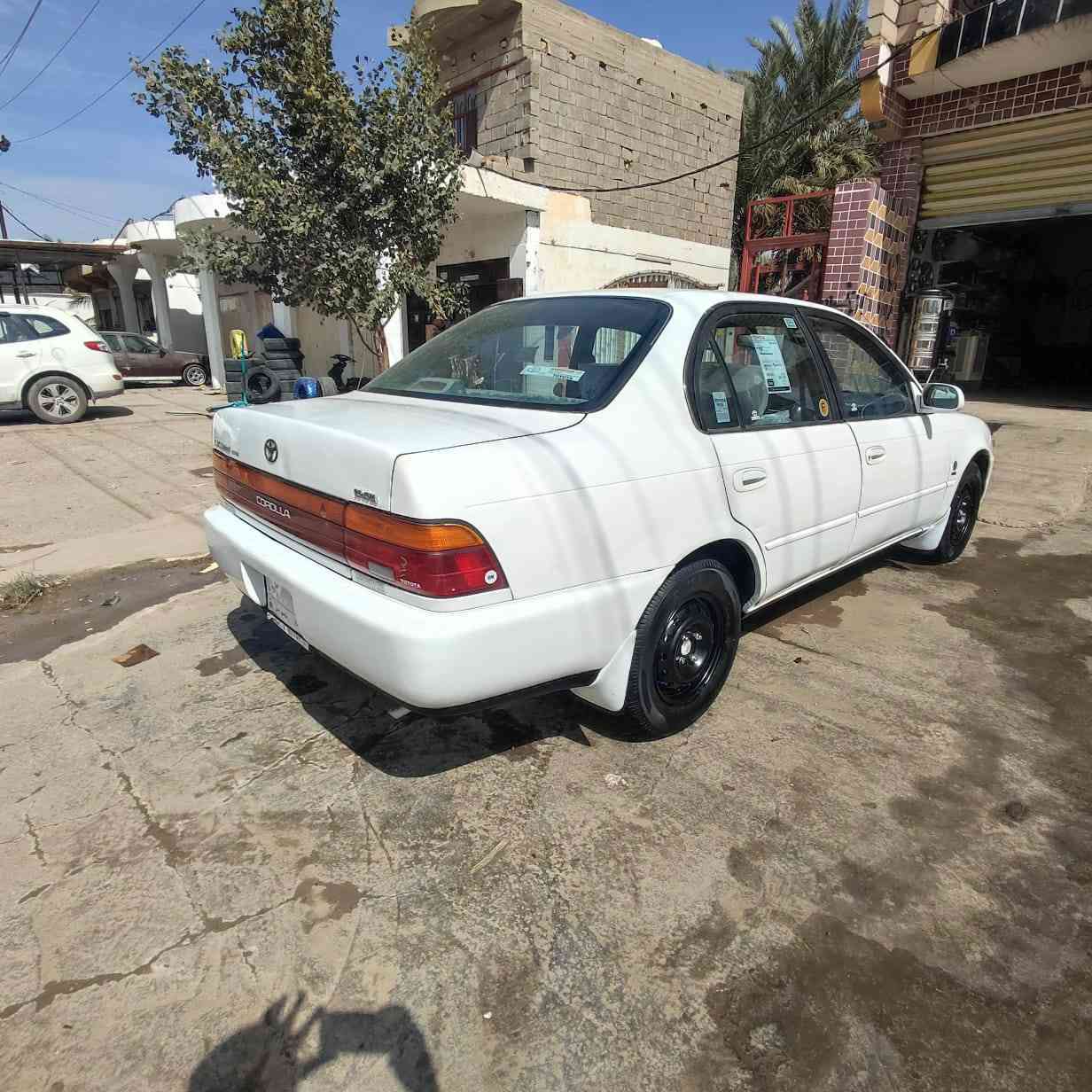 السلام عليكم  كورلاه للبيع موديل1994
رقمه بغداد مشروع وطني   
 سياره مكفوله مكتبة كير حياتيه سياره جاهزه من كلشي مكفوله من ضربه واخياس سياره جاهزه
السعر 64 وبيه مجال العنوان واسط ***********  ***********
