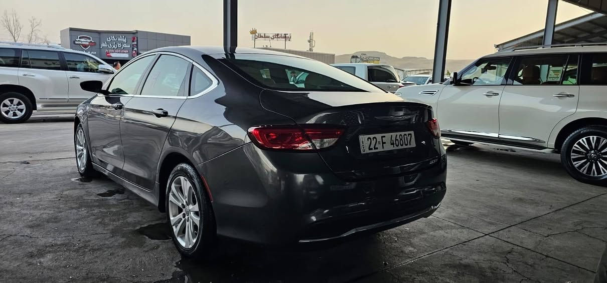 ﷽
C200
مودیل ٢٠١٦
٤ سلندر 
فول مواسفات ما عدا فتحە 
١٣٠ الف ماشیە 
١ قتعە سبوغ ٢ قتعە کلیر 
بدون دواخل بدون ئەیرباک 
سنویە جدید هزە جدید تاقم تایرات جدید 
سعر ٩٨ ورقە بیها مجال 
مکان سلیمانیە 
***********
