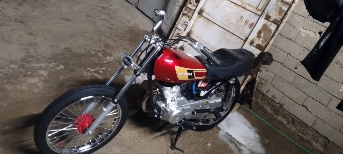 دراجه البيع مامفتوحه تعمير كله جديد كلك مكان ناصريه مركز سعر 650وبيها.مجال.وموشراي.لايراسل.


**إذا كنت صاحب هذا الإعلان وتريد حذفه لأي سبب، رجاءا أرسل رسالة إلى الدعم الفني**