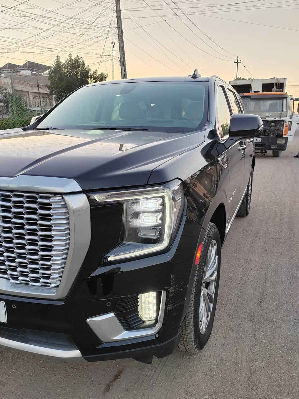 يوكن دينالي ٢٠٢٢ خليجي مكفولة من الضربة والصبغ كير محرك بلادي ماشية ٨٠ الف كيلو معروفة مواصفات الدينالي مغلفة ppf ومغلف الجام عازل حراري جديدة بمعنى الكلمة تخم تاير جديد برجستون بيها طخة بسيطة بل باب ترجع بي دي ار عايفها ممسويها السعر 510 مكاني بغداد شارع فلسطين خلف مطعم الساعي ***********
