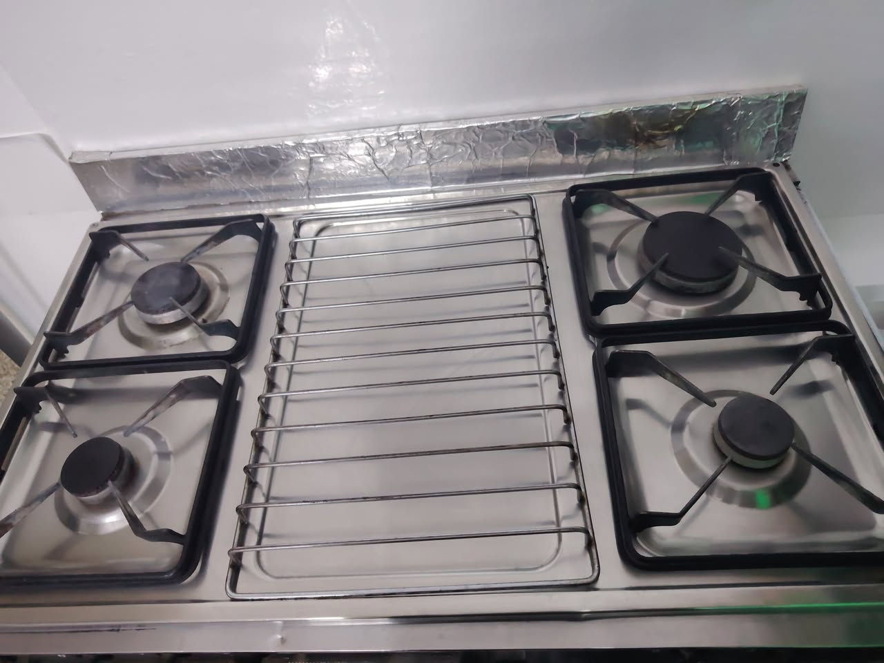 السلام عليكم طباخ 4 عيون نضيف جدا السعر 80 مكاني بغداد الدوره ***********
