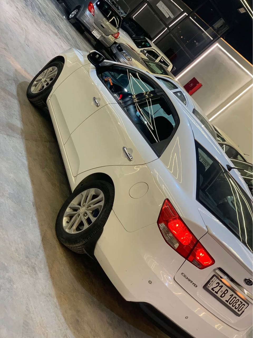 سیراتۆ 2011
تۆماتیک
ناورەش
سێ گێر 
حاسە
ئایپاد 
بۆیاغ 
یەک پارچە ونیو
بێ داخیلی 
چوارتایەیی نوئ
رەقەم باریک  سەنوی نوی
تەبرید لەمس
سەیارەکە رەقەم یەک جوانە 
ژ .***********
*********** كويسينجاك, أربيل
