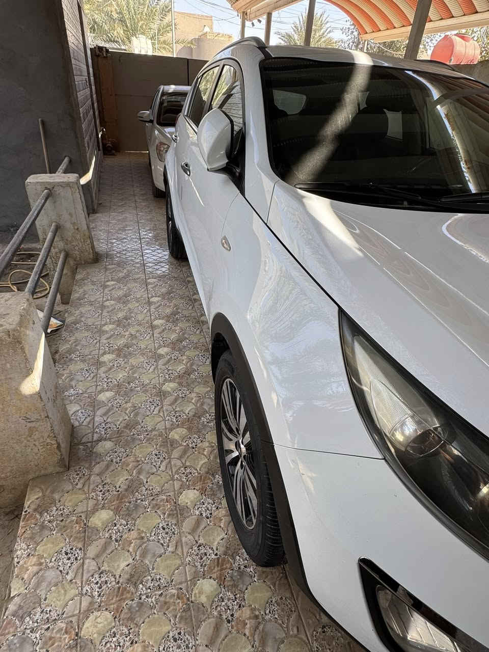 سياره سبورتج مديل 2015 مكفوله كفاله عامه سياره نضيفه موقع السياره في الدوانيه للتواصل ع الرقم 
***********
