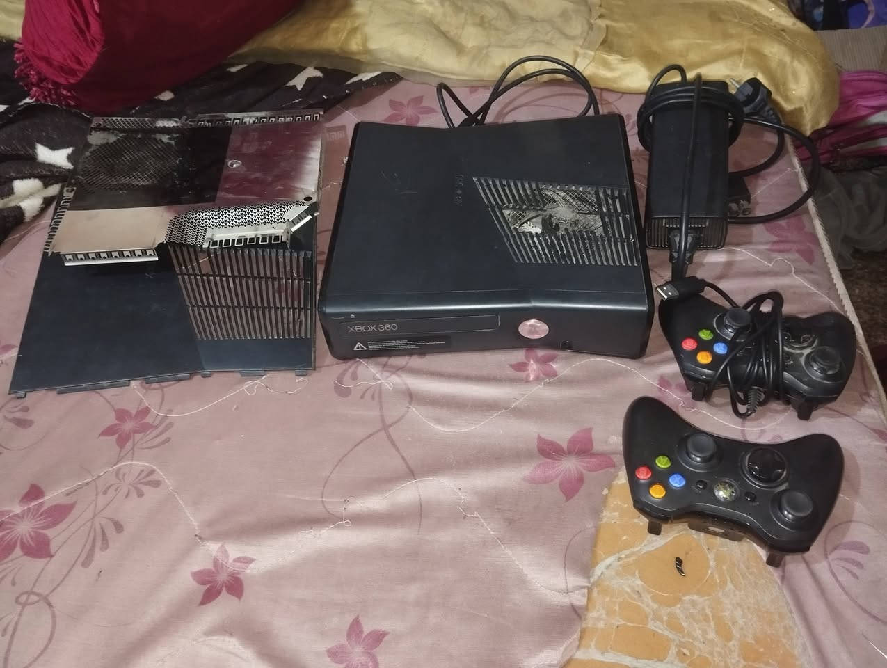 سلام عليكم شباب بلي اكس بوكس 360 سلم جهاز لوك ستيكر علامات شركة بيه وبيه ضرر امامكم جبتلة غراض مالتة بس ماعرف أسويه المهم بيه قرص فيفا 2015 بس العاب مابيه جهاز يدات 2 كامل ملحقاتة هارد داخلي شغال 100/100 مكاني بغداد الأمين الثانية الي شراي يراسلني خاص وسعر 100 بيه مجال


**إذا كنت صاحب هذا الإعلان وتريد حذفه لأي سبب، رجاءا أرسل رسالة إلى الدعم الفني**