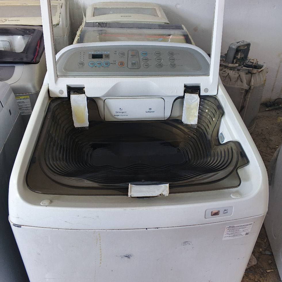 غساله فول اتوماتيك نوع سامسونج حجم 11كيلو نضيفه وعشغل وضمان بيهه السعر 110العنوان كربلاء الهاتف *********** كربلاء, العراق
