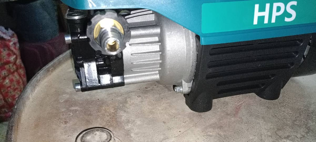 للبيع جديدة لوك 80 الف ملف نحاس ع شرط 
بغداد ***********

***********

سكن حي عامل بغداد
