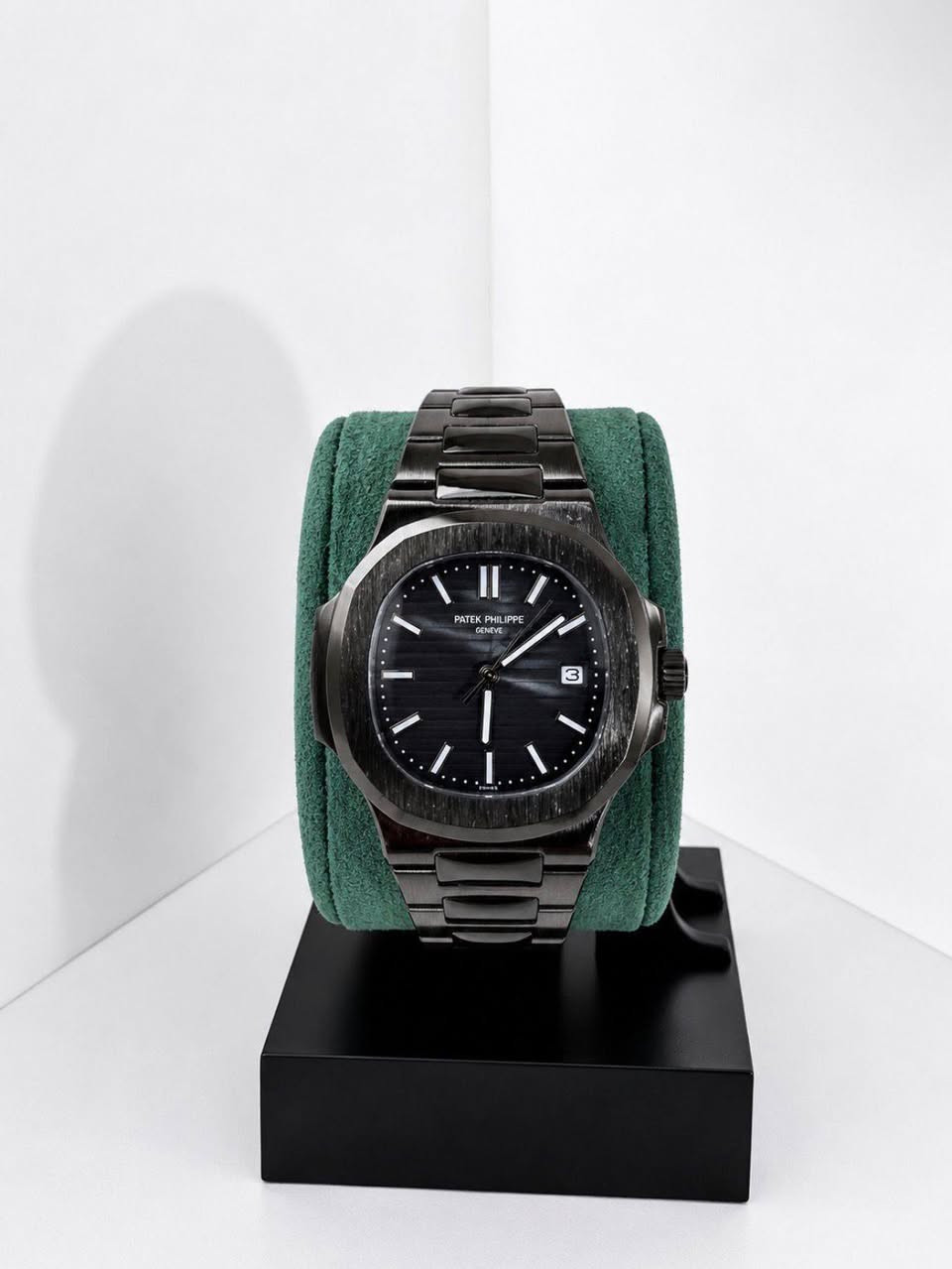 ✨⌚ عرض خاص على الساعات الفخمة ⌚✨
🔥 ساعات رجالية أنيقة بتصاميم راقية ومميزة
💎 جودة ممتازة وشكل يخطف الأنظار
🎁 مناسبة للاستخدام اليومي أو كهدية مميزة
💰 السعر: 25,000 دينار فقط
📩 للحجز والاستفسار راسلونا على الخاص
🚚 التوصيل متوفر
⏳ الكمية محدودة ✨⌚


**إذا كنت صاحب هذا الإعلان وتريد حذفه لأي سبب، رجاءا أرسل رسالة إلى الدعم الفني**
