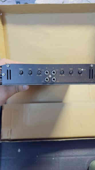 امبلي فاير 
ماركة BEMINES اصدار QMF-A101
يشتغل 2 و 3 و 4 جنل 
8800 واط 
جديد غير مستخدم و شرط الفحص 
متوفر توصيل لكافة المحافظات
واتس ***********
65الف
