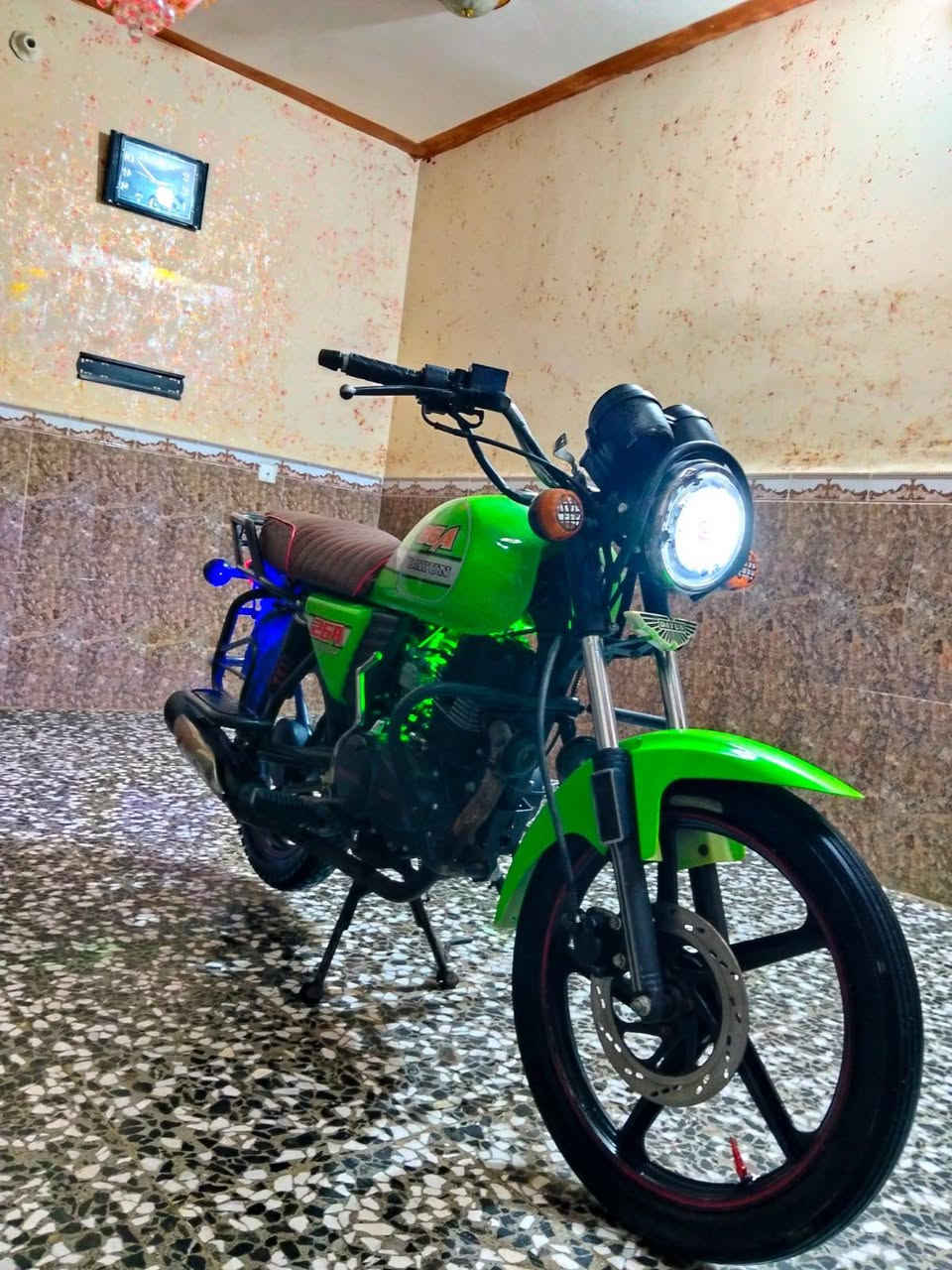 سلام عليكم دراجه دايون
نفخ للبيع موديل 22 طالعه بل 23 دراجه مرتبه ما مفتوحه اوراق أصولي دراجه سره وخير من الله مال جناي للبيع ول مراوس حسب  لقناعه
رقم لهاتف=*********** ✨  سعر إدراجه واحد 250  مكاني كربلاء اطوريج ✨
