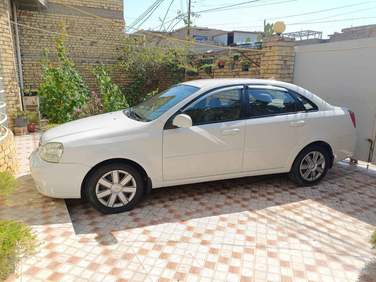 اوبترا خليجي ٢٠١٤ لوحة واسط محرك وكير مكفول
بيها تعمير بالخاملغ الامامي جهة السائق والجاملغ الخلفي عكس السائق الباقي كله بلادي ارضية مفروشة جلد شاشة اندرويد وتبريد خير من الله سويج بصمة السيارة ماشية ١٠٩٠٠٠ استخدام شخصي سبير الشركة معروضة ٩٥ بيع او المراوس توسان او كوينكس فوك ٢٠١٥
للاستفسار ***********
