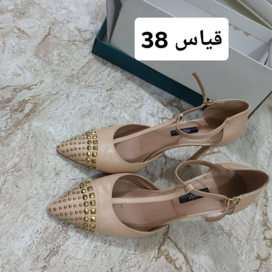 احذية ماركة سعر 5 الف


**إذا كنت صاحب هذا الإعلان وتريد حذفه لأي سبب، رجاءا أرسل رسالة إلى الدعم الفني**