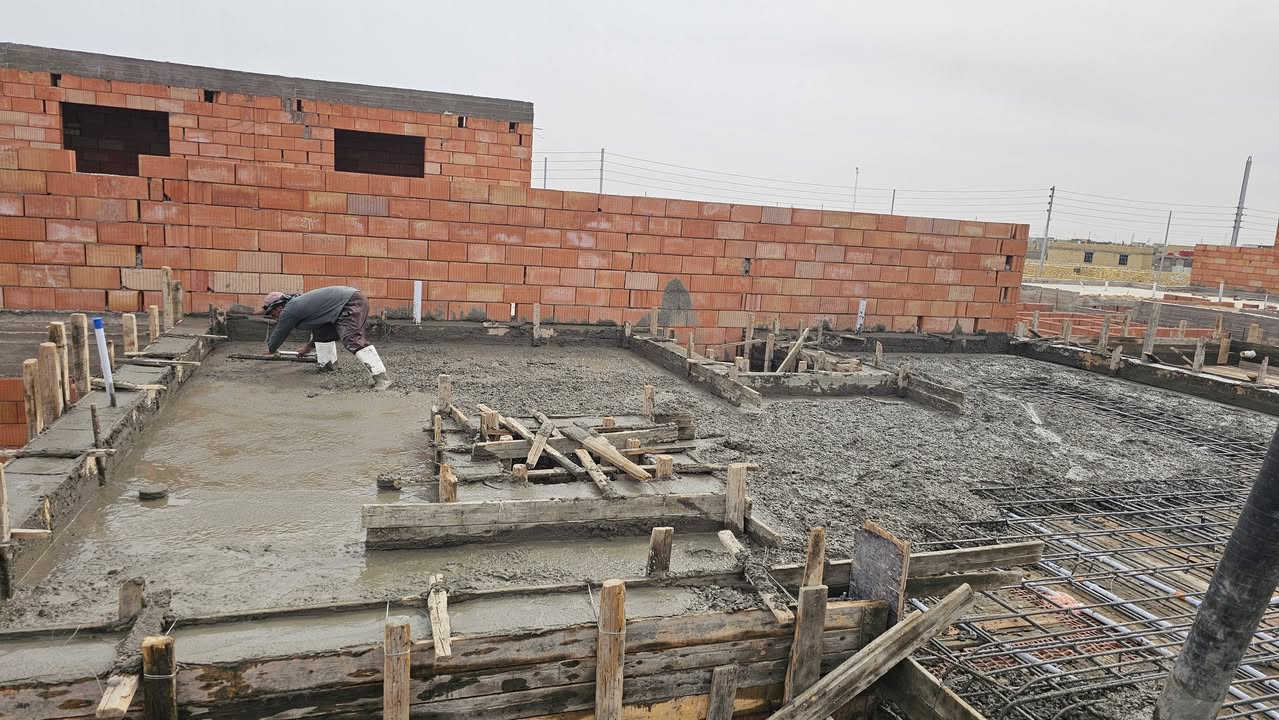 الحمد الله دائما وابدا مكتب نور الهدى للمقاولات العامه بأداره عباس الربيعي ملاحظة لفتره محدوده شغلي بس نقد للإستفسار الاتصال *********** ابو عادل
