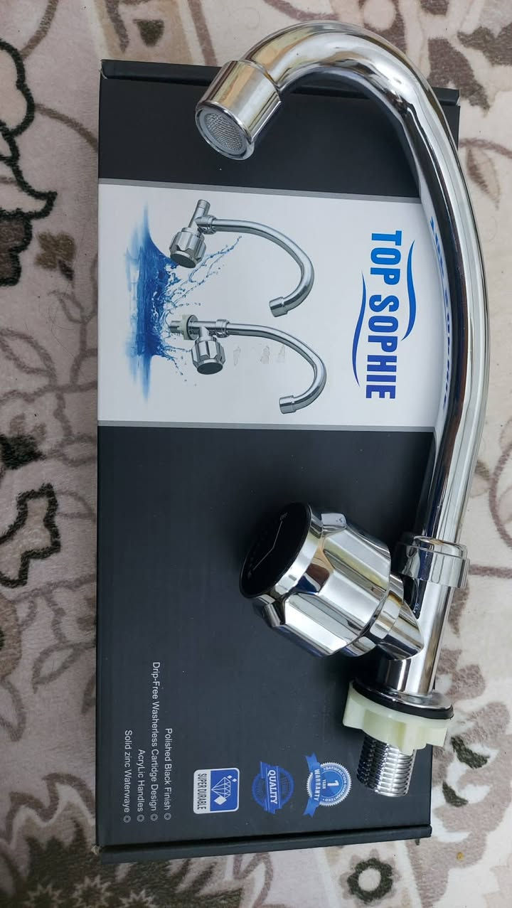 🔹 خلاط ماء حوض (TOP SOPHIE) – جودة عالية نصف فرة
تصميم أنيق ولون كروم لامع
 مصنوع من معدن متين مقاوم للصدأ
كارتردج داخلي قوي يمنع التهريب
 مقبض سهل الاستخدام وتحكم سلس بالماء 
مناسب للمطبخ أو الحمام
السعر 8 الاف شامل اجور التوصيل


**إذا كنت صاحب هذا الإعلان وتريد حذفه لأي سبب، رجاءا أرسل رسالة إلى الدعم الفني**
