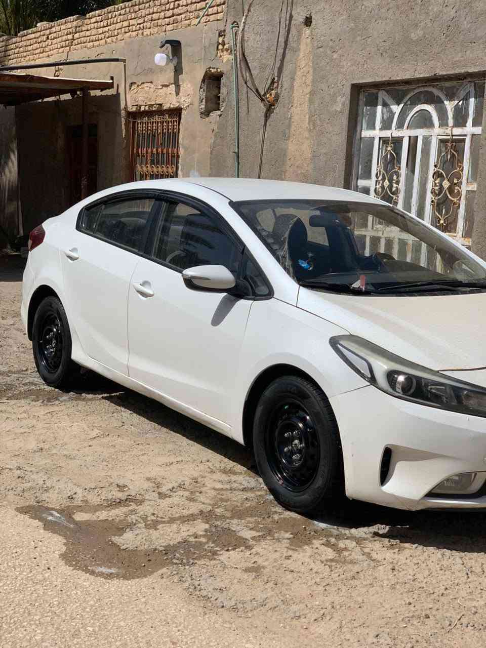 سلام عليكم  سيراتو مديل17كفاله عامه مكينه كير  تبريد  حداديه تخم تاير باتري جديد سيارة 🚗 جاهزه من كلشي دخل لونين تحكم جهتين شاشه كامره  سنويه ال31. سيارة 🚗 ستوه داخله هزه
مكان سياره كوفه*********** 
سلام عليكم  سيراتو مديل17كفاله عامه مكينه كير  تبريد  حداديه تخم تاير باتري جديد سيارة 🚗 جاهزه من كلشي دخل لونين تحكم جهتين شاشه كامره  سنويه ال31. سيارة 🚗 ستوه داخله هزه السعر125
