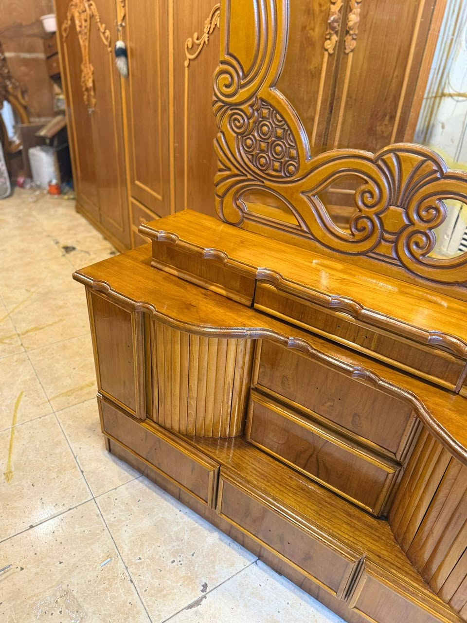 @للبيع
السلام عليكم🫡          💯 🦅💯
عرض خاص ومغري 🌹  بس 135 الف   
توفر لدينا من جديد ميز تواليت صاج شغل درجه اولى زان 🌿 خارج صاج  5ملم شرط نظافه  والشغل 💯💯 والصور تحكم🌹
للاستفسار وتساب *********** مباشر🆕 ***********🆕
ومستعدون لشراء الغرف النوم المستعمله و الكناتير ✅
