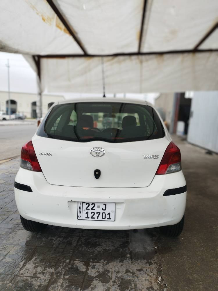 یارس ٢٠١٠ 
تۆماتیک 
تەبرید بەشەرت 
ABS 
مەکینە گەورە 
٥ بالیف 
یەک پارچە سبوغ بێ ناو گرتن لەگەڵ یەک دوو جێ ساردە کوت .
گێڕ و مەکینە بەشەرت 
توند و تۆڵ و بێ مەسروف. 
سعری ٨٠$ مەجالەکی کەم

واتساپ : *********** 
*********** أربيل, العراق
