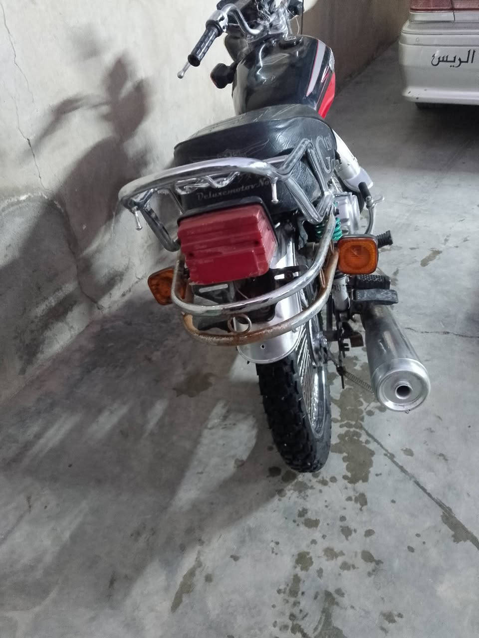 سلام عليكم موطور للبيع ارشه موطورخيرمن الله رقم***********
