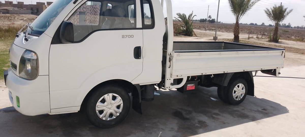 للبيع كيا حمل 2017 رقم مثنى سنويه جديده سياره مكفوله كفاله عامه سياره جديده مكان ديوانيه 
السعر 115 بيه مجال .... للاستفسار الاتصال بالرقم ***********
