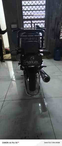 السلام عليكم دراجه ايرانية للبيع موديل 2025 كفاله عامه السعر 725 العنوان بغداد رقم الهاتف ***********
