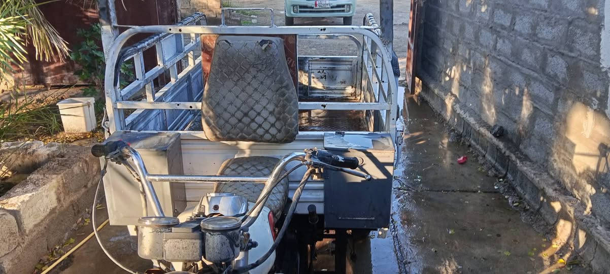 السلام عليكم ستوته مرقمه سنويه بسمي غرامات ماكو ابيع شرط التحويل السعر مليون و٨٥٠الف قفل قفل من الاخير محرك مابيه نقص بدي بدون خياس شاصي مكفول من اللحيم والخياس تحياتي 
رقمي ***********
