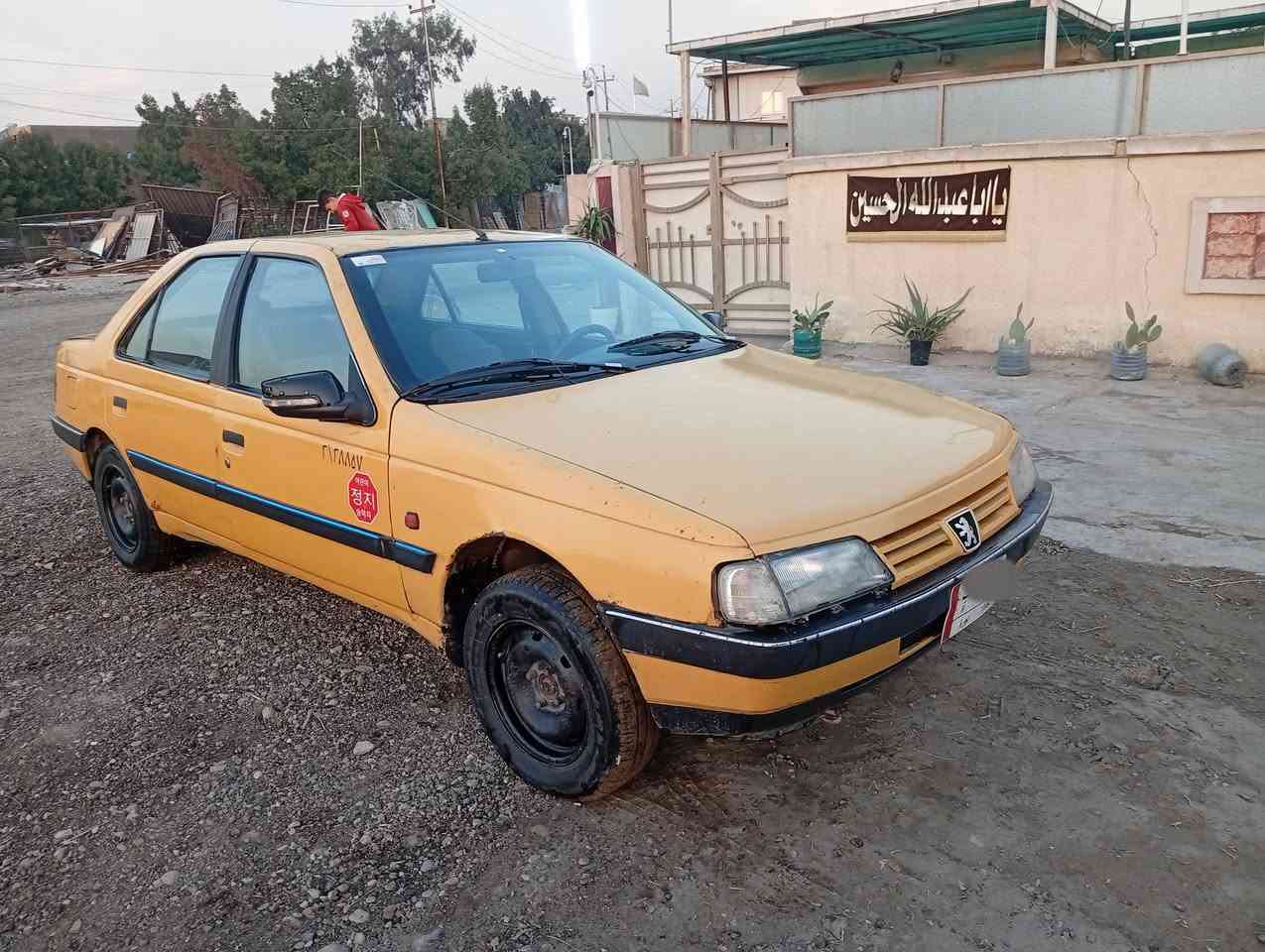 بيجو جي ال اكس 2012 
بأسمي سنوية ل27
كير محرك تمام 
تبريد وگف العام
بنيد جاملغ ايمن تبديل
سعر 27 مكاني الدورة
***********
