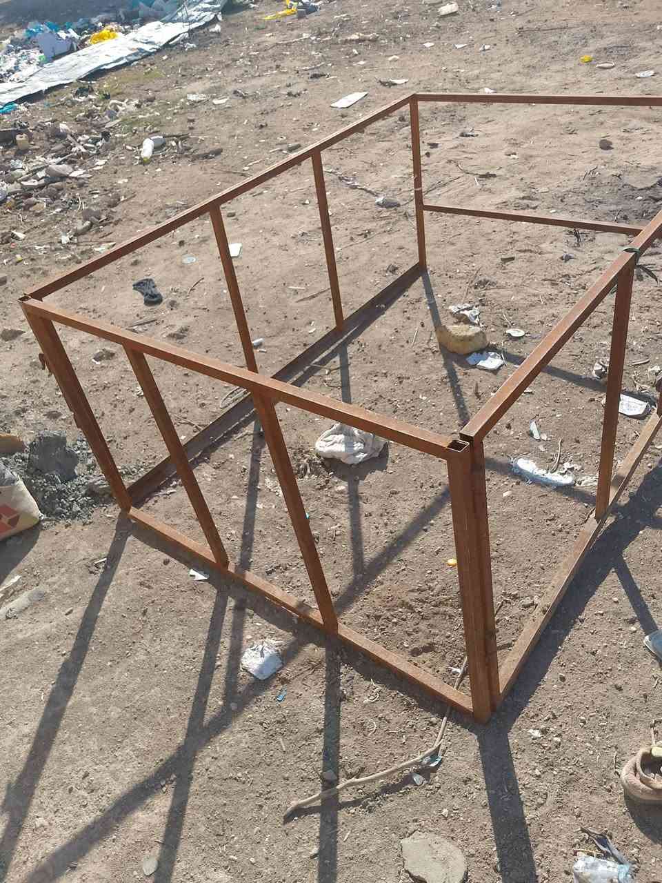 السلام عليكم محجر رتفاع 70 سعر 50 مكاني حله شارع 100-***********
