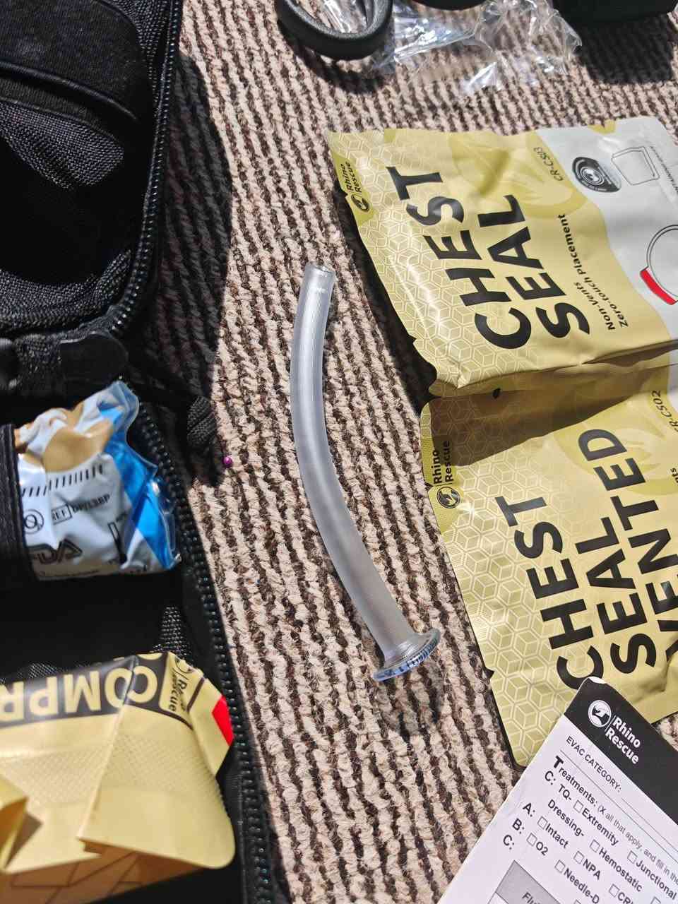 حقيبة اسعافات اولية ماركة RHINO RESCUE
جديدة
السعر: ٢٥ الف


**إذا كنت صاحب هذا الإعلان وتريد حذفه لأي سبب، رجاءا أرسل رسالة إلى الدعم الفني**