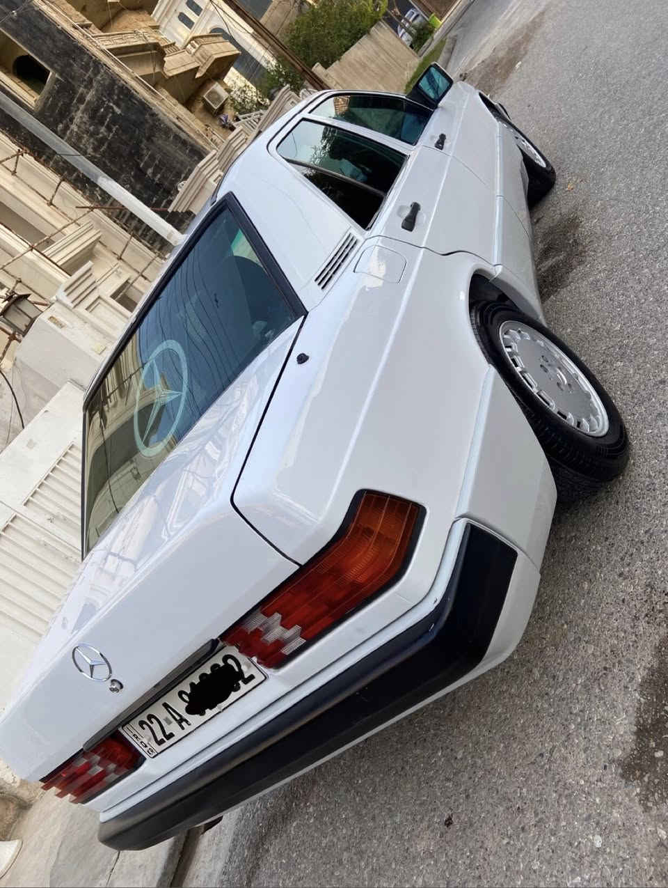 سلام عليكم مارسيديس  190 موديل 93 
سياره وارد يابان بيلادى شريكه
تبريد و توماتيك 
سياره كفاله عامه
كير مكينه صبخ ضربه خياس كفاله كلشى
حدادى. اوروبى. غلفى امامى 
حجم مكينه 230 دبل زنجيز 
كير ابو سهم. اربعه نمره بشرط 
سياره رقم اربيل دولى سنه ويه جديد حتا 2030
سياره فقط بيع مو تراوس 
مكان. اربيل 
سعر سياره 80 و مجال قليل
***********
