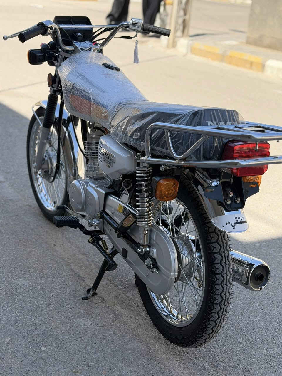 سلام عليكم
نامه شلامجه للبيع 
تعميره 26 دراجه مخزونه ماطالعه 
اوراق سكنر 
السعر 1150وبيها مجال لشراي 
المكان سماوه قضاء الرميثه 
***********تصال علرقم
