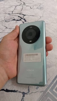 ريد ماجيك ٤ برو • ٢٥٦ • شحن ١٠٠ واط