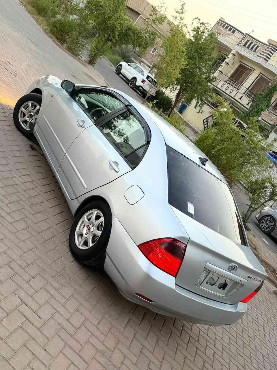 السلام عليكم
كورلا بيكاتشو 2006 
الرقم الجديد شرط التحويل 
كير ومكينه خير من الله 
تبريد ثلج ❄️ 
صدر امامي خلفي جديد 
تخم تاير جديد 
كهربائيات كلها شغاله 
مصبوغه جماليه اثر جراد 
عليها نانو سيراميك وبولش طبقه حمايه 
السياره جديده بمعنه الكلام وبدون اي نقص 
السعر ٦٩ وبيها مجال بسيط 
مكاني بغداد حي العامل 

‭***********
