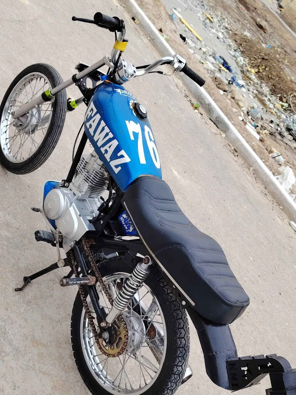 سلام عليكم دراجه نامه أوراق اصولي وكيله سيد خلدون دراجه نضيفه وما عوزه شي سعر 850 وبيه مجال ***********
