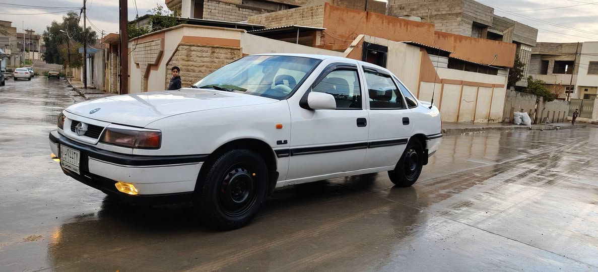 للبيع اوبل فكترا. حجم 16 موديل 92 رقم نينوى الماني.  سنويه عضم شرط تحويل كابون بانزين بيها. استيرن بور قفل مركزي جامات كهرب كير مكينه شرط كهربايات كلها شغاله سياره بلاديه وضع شركه لا صبغ ولا تصليح. شرط من دعاميه. لادعاميه السعر 54 وبيها مجال *********** /***********
