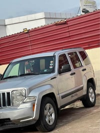 لبرتي • ٢٠١٢ • ٦ سلندر