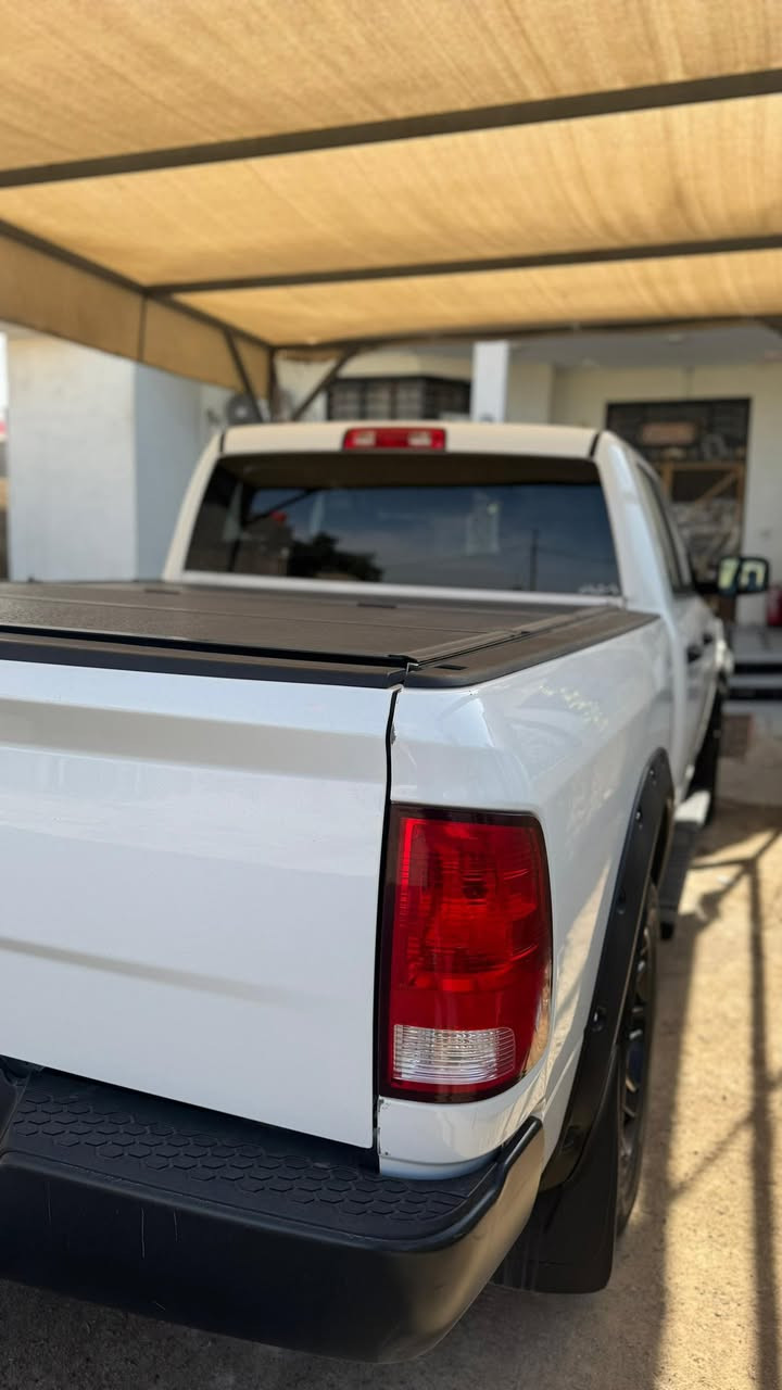 دوج رام كلاسك ٢٠٢٢ مواصفات عاديه الرقم بغداد دولي باسمي السنويه تنتهي ب ٢٠٢٩ ماشية 59935mi
السياره جاهزه حادثها صفحه الشاصي سليم كفاله كير ومكينه حداده جديدة 
الاستفسار  ***********
