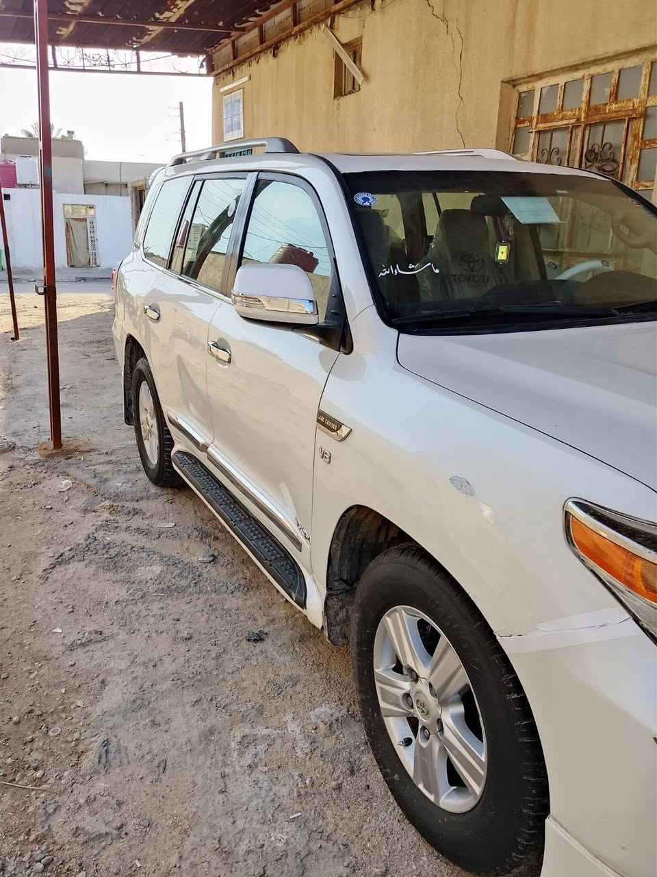 للبيع لاندكروز مديل 2012 مكينه 8 سعر 250 مكان البصره دير 
‏‪0771 086 5828‬‏
