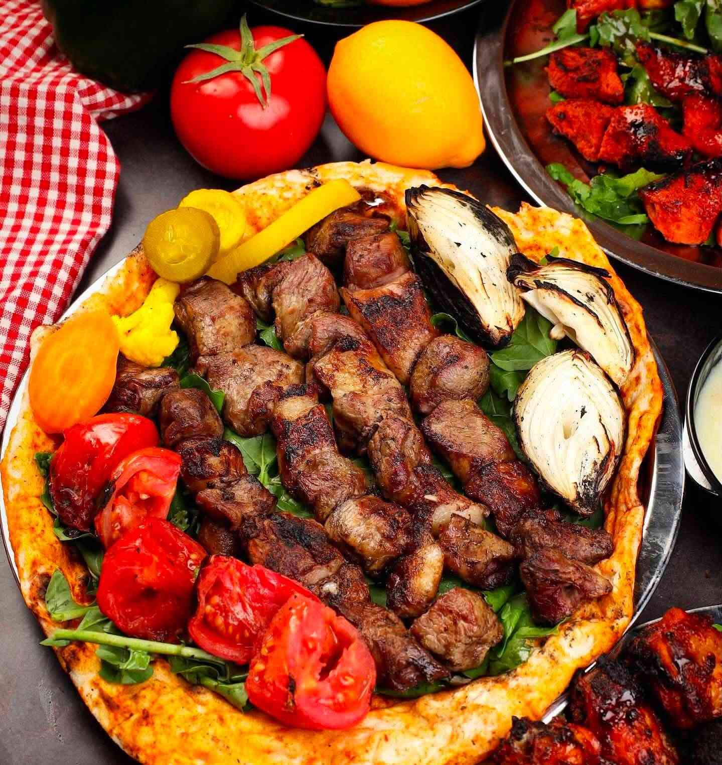 🔥 إلى أهالي الغزالية الكرام 🔥
إذا تدورون الطعم الأصلي والسعر المناسب… فـ الحل عند أجنحة ومشويات العسافي 😍🍗🔥

📢 توصيل مجاني لجميع مناطق الغزالية 🎁

✨ أسعارنا المميزة:

🍢 كيلو كباب لحم — 25 ألف
🍗 كيلو كباب دجاج — 16 ألف
🔥 كيلو نكة دجاج — 20 ألف
🍗 كيلو أجنحة — 20 ألف

🥩 نفر بيض غنم (4 شيش) — 15 ألف
🍢 نفر لية (4 شيش) — 15 ألف
🌯 نفر عرايس — 15 ألف

🍖 نفر قوزي لحم — 25 ألف
🥩 نفر معلاك غنم — 25 ألف
🍖 نفر ضلوع (5 قطع) — 25 ألف
🍗 نفر دجاج مسحب كامل — 25 ألف
🍗 نصف نفر دجاج مسحب — 15 ألف

🔥 دجاجة شوي مع التمن والمرق بأنواعه — 12 ألف فقط 😍

🎁 جميع الوجبات والمشويات تُقدم مجاناً مع:
خبز حار • مقبلات • شوربة • سلطة • طماطة شوي

📞 للاتصال والواتساب:
***********

أجنحة ومشويات العسافي
طعم أصيل وجودة لا تُعلى عليها

:::
