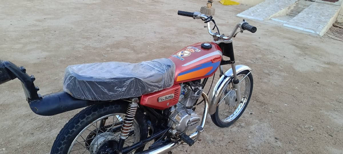 ‏‪***********‬‏ السعر بدون مداهر قفل ٤٥٠
