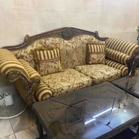 طخم تركي ملكي مكون من...  -قنفة كبيرة ل 3 اشخاص -قنفة وسط ل 2 اشخاص -ك...