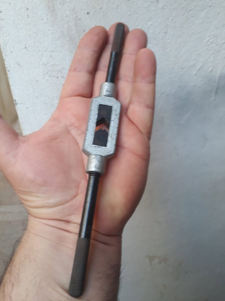 السلام عليكم عدد اصلي بالة اليابان للبيع السعر والحجز على الواتساب او الخاص  ***********
