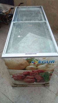 مجمده للبيع مستعمله وحلوه مكلف بالنشر مو اليه فقط اتصال واتساب أبو حسن...