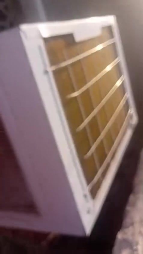 للبيع سبلت طن ونص ب300 وبي مجال ومكيف طنين 2 ب250 وبي مجال
***********

